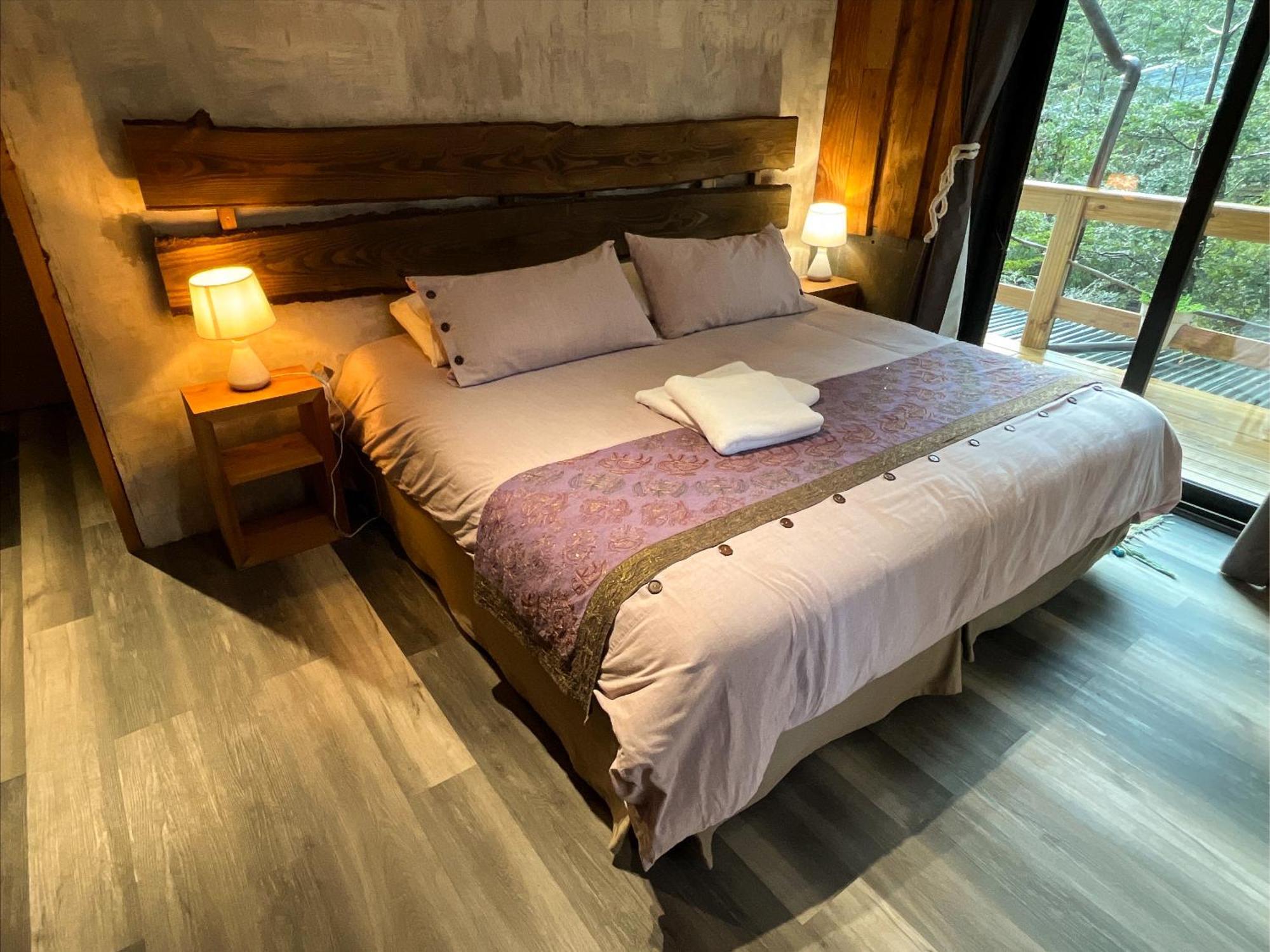 La Colmena Eco Lodge La Ensenada Bagian luar foto